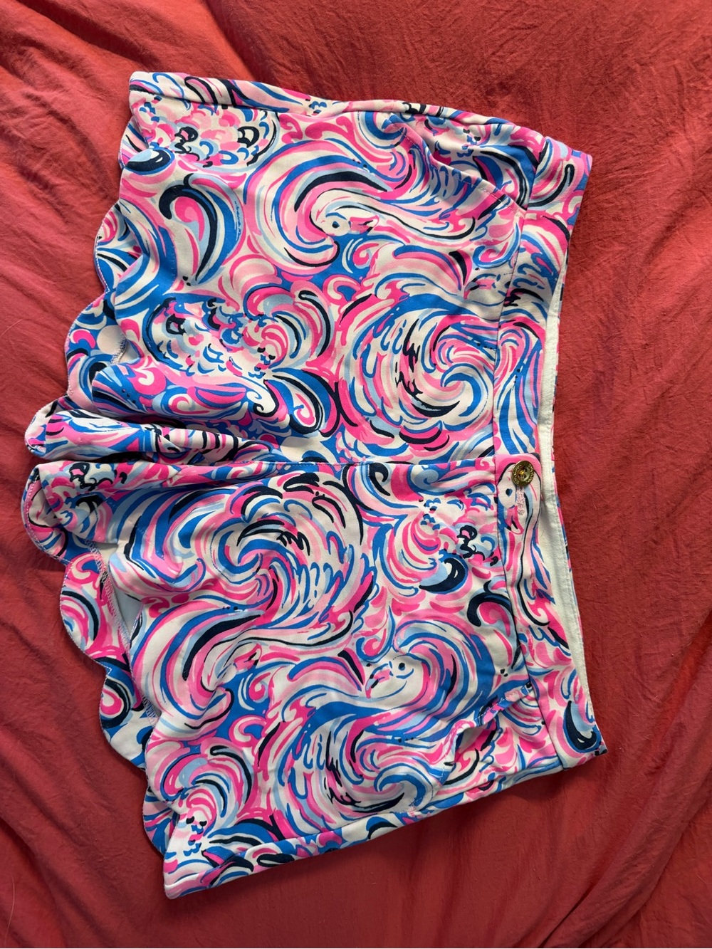 Lilly Pulitzer stretch buttercup Scallop Hem Shorts in Raz berry size 16